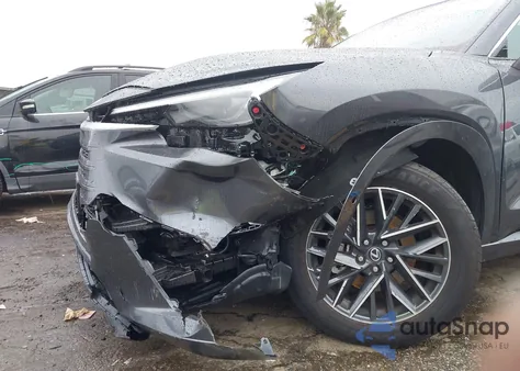 2025 Lexus Tx 350 Premium z USA, uszkodzony, nr VIN 5TDAAAA62SS013827